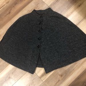 Stellar Star Gray 5 Button Up 2 Pocket Light Weight Cape Soft Size M